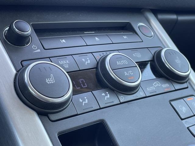 2017 Land Rover Range Rover Evoque HSE, available for sale in Brookfield, Connecticut | Blasius Federal Road. Brookfield, Connecticut 2017 Land Rover Range Rover Evoque HSE, available for sale in Brookfield, Connecticut | Blasius Federal Road. Brookfield, Connecticut
