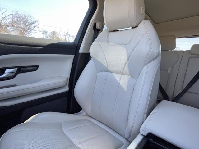 2017 Land Rover Range Rover Evoque HSE, available for sale in Brookfield, Connecticut | Blasius Federal Road. Brookfield, Connecticut 2017 Land Rover Range Rover Evoque HSE, available for sale in Brookfield, Connecticut | Blasius Federal Road. Brookfield, Connecticut