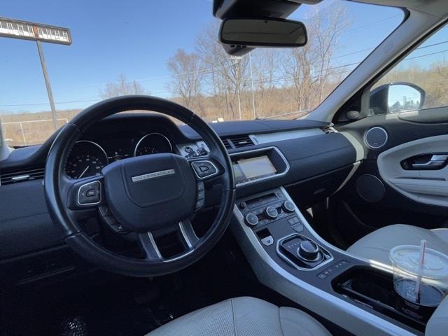 2017 Land Rover Range Rover Evoque HSE, available for sale in Brookfield, Connecticut | Blasius Federal Road. Brookfield, Connecticut 2017 Land Rover Range Rover Evoque HSE, available for sale in Brookfield, Connecticut | Blasius Federal Road. Brookfield, Connecticut