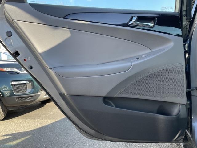 2013 Hyundai Sonata Limited 2.0T, available for sale in Brookfield, Connecticut | Blasius Federal Road. Brookfield, Connecticut 2013 Hyundai Sonata Limited 2.0T, available for sale in Brookfield, Connecticut | Blasius Federal Road. Brookfield, Connecticut
