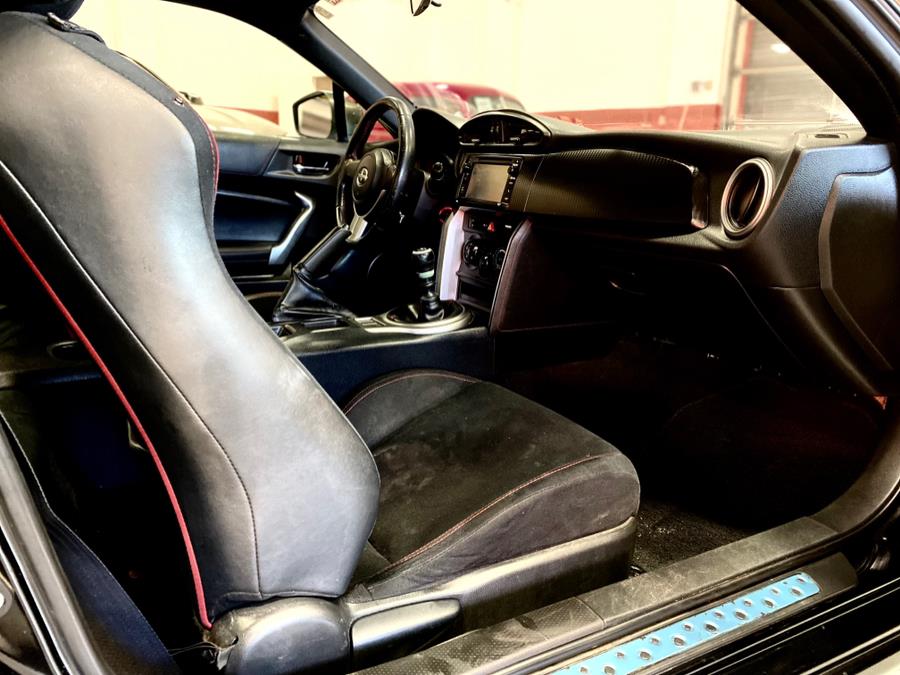 Used Scion FR-S 2dr Cpe Auto (Natl) 2014 | Car Factory Inc.. Bronx, New York Used Scion FR-S 2dr Cpe Auto (Natl) 2014 | Car Factory Inc.. Bronx, New York