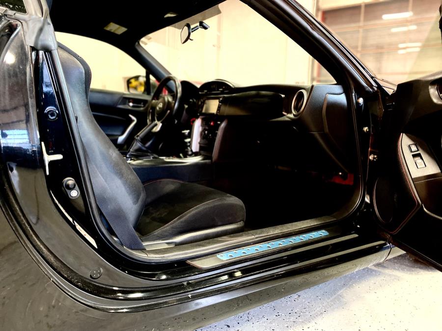 Used Scion FR-S 2dr Cpe Auto (Natl) 2014 | Car Factory Inc.. Bronx, New York Used Scion FR-S 2dr Cpe Auto (Natl) 2014 | Car Factory Inc.. Bronx, New York