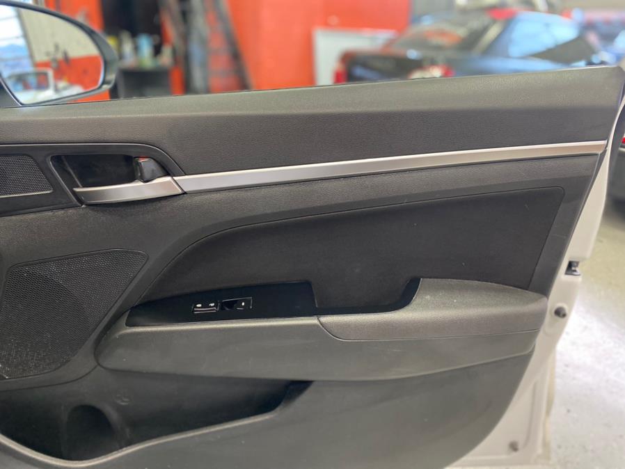 2020 Hyundai Elantra SEL IVT, available for sale in Bronx, New York | Car Factory Inc.. Bronx, New York 2020 Hyundai Elantra SEL IVT, available for sale in Bronx, New York | Car Factory Inc.. Bronx, New York