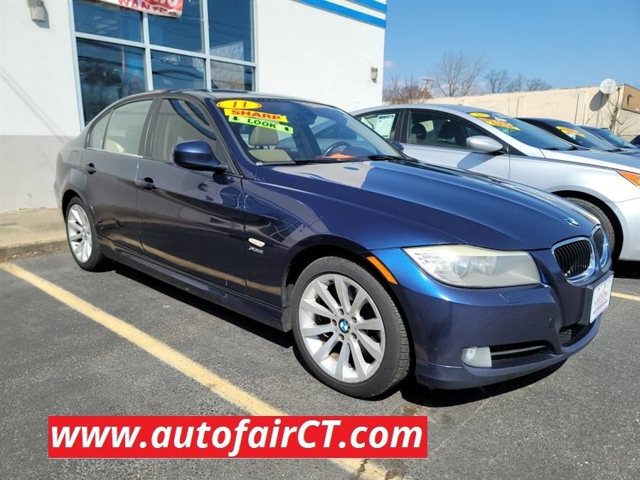 2011 BMW 3 Series 4dr Sdn 328i xDrive AWD SULEV, available for sale in West Haven, CT