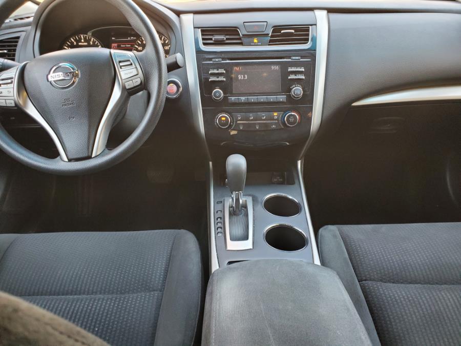 Used Nissan Altima 4dr Sdn I4 2.5 S 2015 | Cos Central Auto. Meriden, Connecticut Used Nissan Altima 4dr Sdn I4 2.5 S 2015 | Cos Central Auto. Meriden, Connecticut