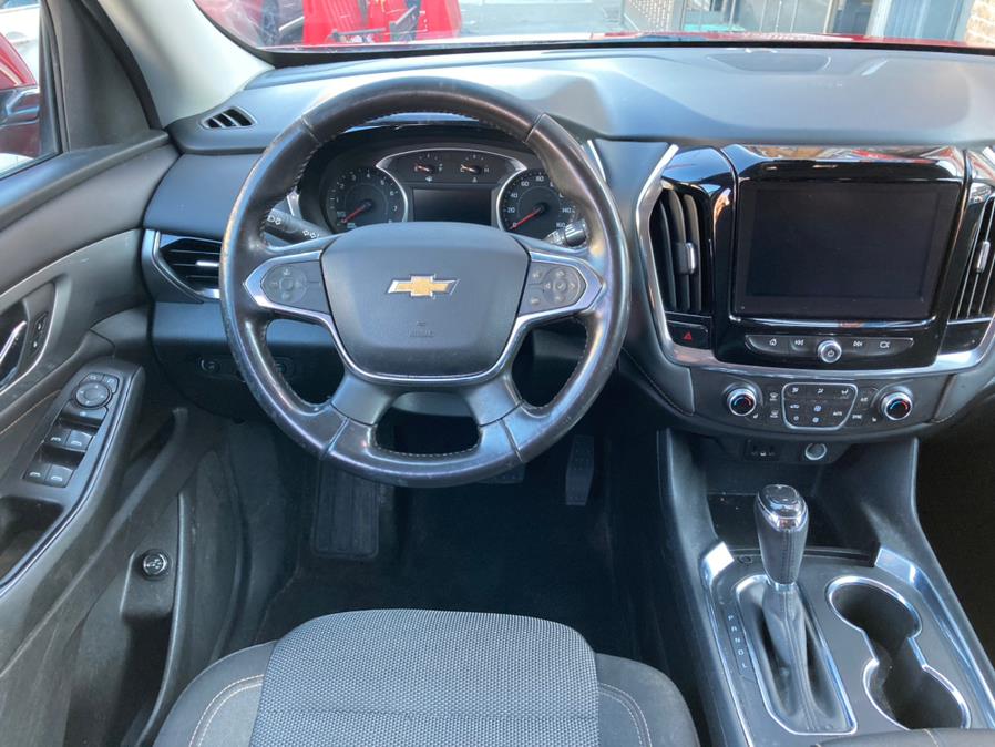 2018 Chevrolet Traverse 4dr LT Cloth w/1LT, available for sale in Brooklyn, New York | Carsbuck Inc.. Brooklyn, New York 2018 Chevrolet Traverse 4dr LT Cloth w/1LT, available for sale in Brooklyn, New York | Carsbuck Inc.. Brooklyn, New York