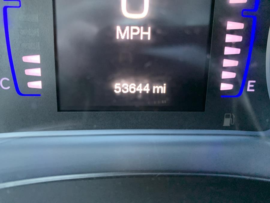 2015 Chrysler 200 4dr Sdn Limited FWD, available for sale in Milford, Connecticut | Dealertown Auto Wholesalers. Milford, Connecticut 2015 Chrysler 200 4dr Sdn Limited FWD, available for sale in Milford, Connecticut | Dealertown Auto Wholesalers. Milford, Connecticut