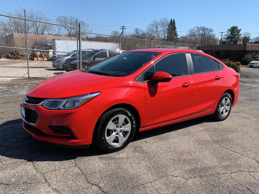 Used 2018 Chevrolet Cruze in Milford, Connecticut | Dealertown Auto Wholesalers. Milford, Connecticut