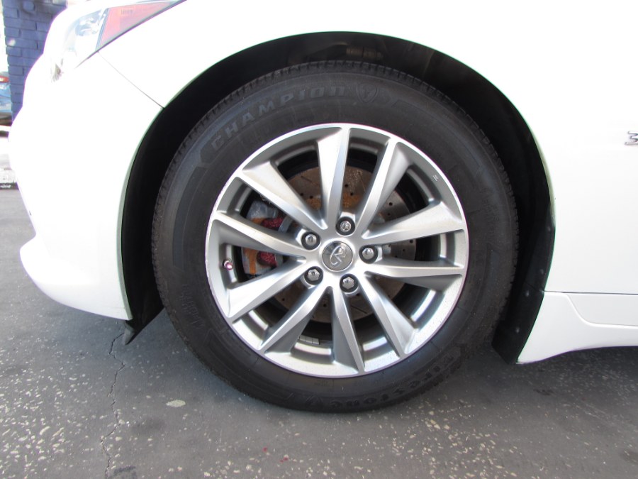 Used INFINITI Q50 4dr Sdn Premium RWD 2014 | VIP Auto Enterprise, Inc. Orlando, Florida Used INFINITI Q50 4dr Sdn Premium RWD 2014 | VIP Auto Enterprise, Inc. Orlando, Florida