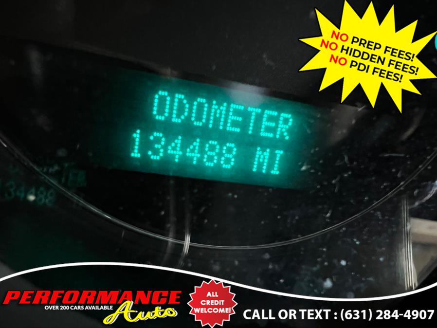 2008 Chevrolet Suburban 2WD 4dr 1500 LTZ, available for sale in Bohemia, New York | Performance Auto Inc. Bohemia, New York 2008 Chevrolet Suburban 2WD 4dr 1500 LTZ, available for sale in Bohemia, New York | Performance Auto Inc. Bohemia, New York