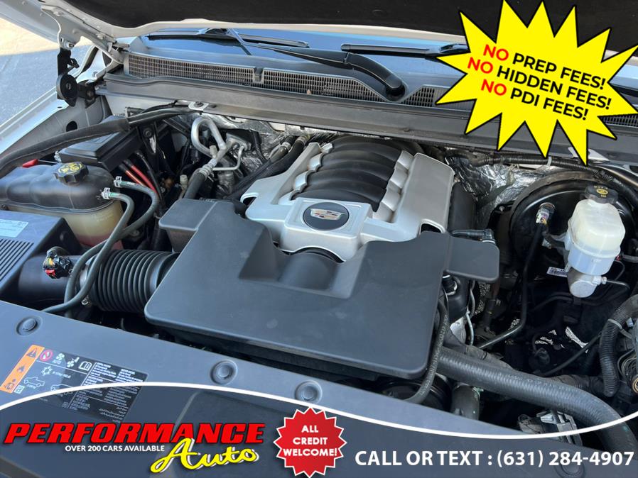 2017 Cadillac Escalade 4WD 4dr Luxury, available for sale in Bohemia, New York | Performance Auto Inc. Bohemia, New York 2017 Cadillac Escalade 4WD 4dr Luxury, available for sale in Bohemia, New York | Performance Auto Inc. Bohemia, New York