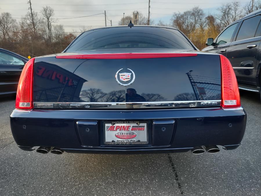 Used Cadillac DTS 4dr Sdn w/1SA 2009 | Alpine Motors Inc. Wantagh, New York Used Cadillac DTS 4dr Sdn w/1SA 2009 | Alpine Motors Inc. Wantagh, New York