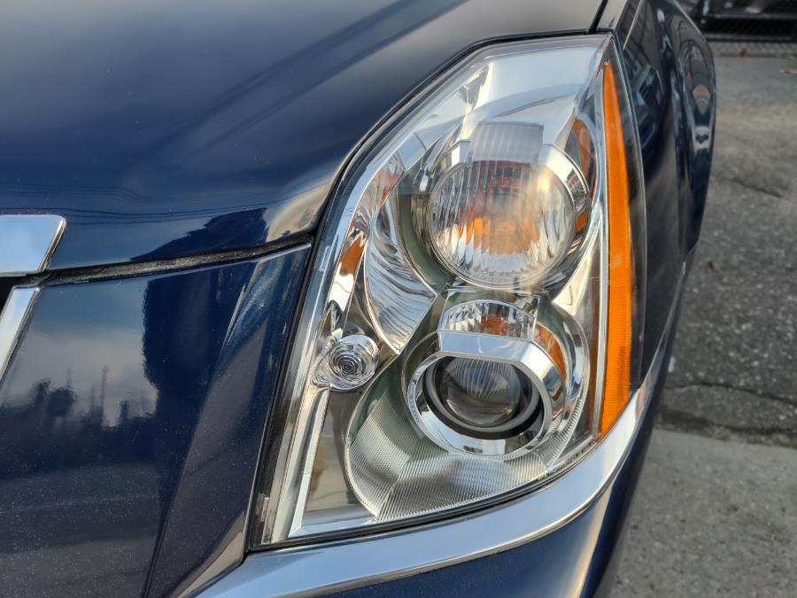Used Cadillac DTS 4dr Sdn w/1SA 2009 | Alpine Motors Inc. Wantagh, New York Used Cadillac DTS 4dr Sdn w/1SA 2009 | Alpine Motors Inc. Wantagh, New York