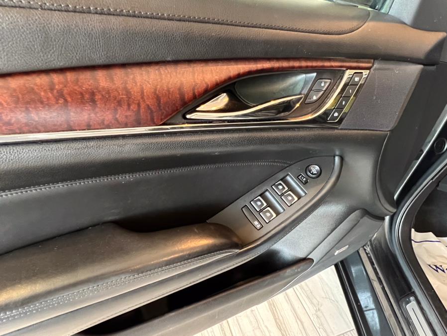 2017 Cadillac CTS Sedan 4dr Sdn 2.0L Turbo Luxury AWD, available for sale in West Hartford, Connecticut | AutoMax. West Hartford, Connecticut 2017 Cadillac CTS Sedan 4dr Sdn 2.0L Turbo Luxury AWD, available for sale in West Hartford, Connecticut | AutoMax. West Hartford, Connecticut