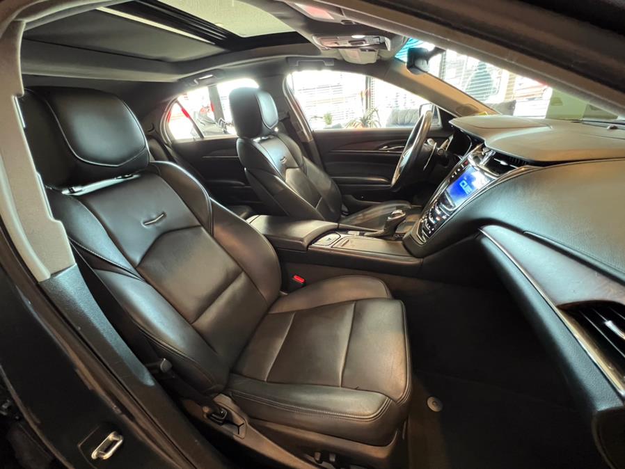2017 Cadillac CTS Sedan 4dr Sdn 2.0L Turbo Luxury AWD, available for sale in West Hartford, Connecticut | AutoMax. West Hartford, Connecticut 2017 Cadillac CTS Sedan 4dr Sdn 2.0L Turbo Luxury AWD, available for sale in West Hartford, Connecticut | AutoMax. West Hartford, Connecticut