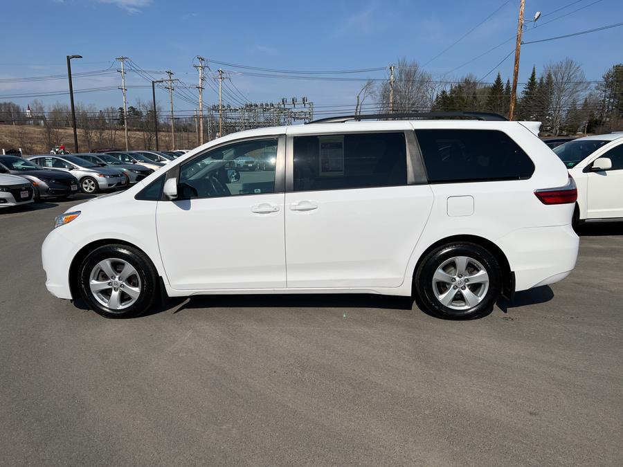 2015 Toyota Sienna 5dr 8-Pass Van LE FWD (Natl), available for sale in Bangor , Maine | Pray's Auto Sales . Bangor , Maine 2015 Toyota Sienna 5dr 8-Pass Van LE FWD (Natl), available for sale in Bangor , Maine | Pray's Auto Sales . Bangor , Maine