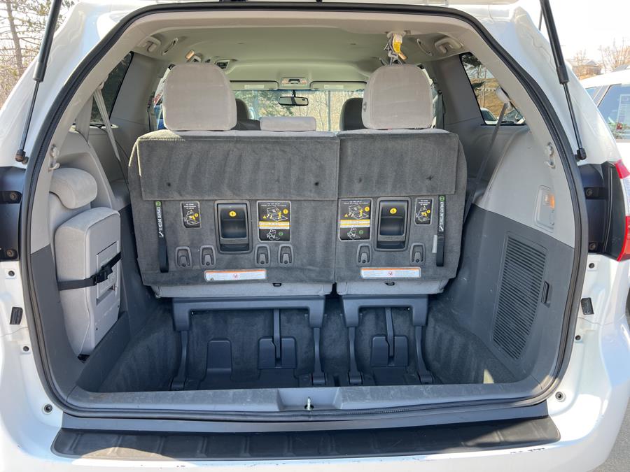 2015 Toyota Sienna 5dr 8-Pass Van LE FWD (Natl), available for sale in Bangor , Maine | Pray's Auto Sales . Bangor , Maine 2015 Toyota Sienna 5dr 8-Pass Van LE FWD (Natl), available for sale in Bangor , Maine | Pray's Auto Sales . Bangor , Maine