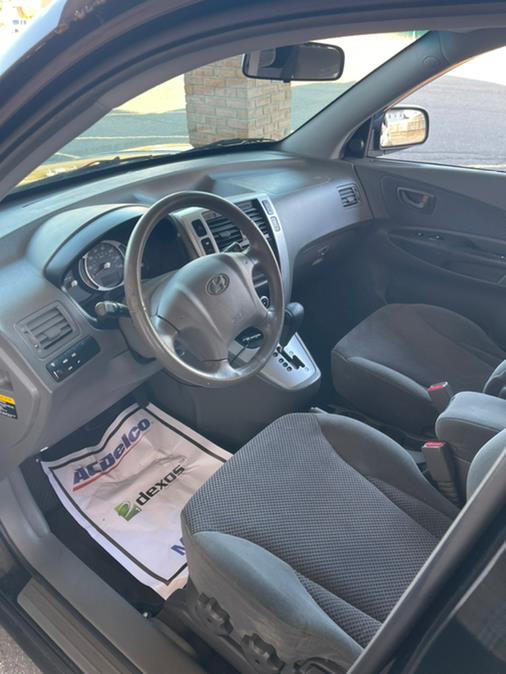 Used Hyundai Tucson 4dr Limited 4WD 2.7L V6 Auto 2006 | Supreme Automotive. New Britain, Connecticut Used Hyundai Tucson 4dr Limited 4WD 2.7L V6 Auto 2006 | Supreme Automotive. New Britain, Connecticut
