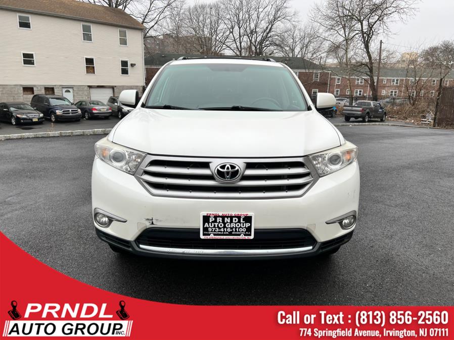 Used Toyota Highlander 4WD 4dr V6 (Natl) 2013 | PRNDL Auto Group. Irvington, New Jersey Used Toyota Highlander 4WD 4dr V6 (Natl) 2013 | PRNDL Auto Group. Irvington, New Jersey