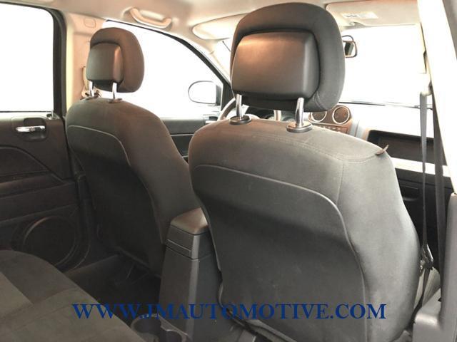 2016 Jeep Compass 4WD 4dr Sport, available for sale in Naugatuck, Connecticut | J&M Automotive Sls&Svc LLC. Naugatuck, Connecticut 2016 Jeep Compass 4WD 4dr Sport, available for sale in Naugatuck, Connecticut | J&M Automotive Sls&Svc LLC. Naugatuck, Connecticut