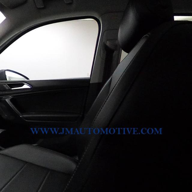 Used Volkswagen Tiguan 2.0T SE 4MOTION 2018 | J&M Automotive Sls&Svc LLC. Naugatuck, Connecticut Used Volkswagen Tiguan 2.0T SE 4MOTION 2018 | J&M Automotive Sls&Svc LLC. Naugatuck, Connecticut