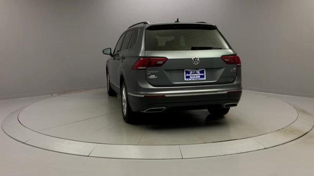 Used Volkswagen Tiguan 2.0T SE 4MOTION 2018 | J&M Automotive Sls&Svc LLC. Naugatuck, Connecticut Used Volkswagen Tiguan 2.0T SE 4MOTION 2018 | J&M Automotive Sls&Svc LLC. Naugatuck, Connecticut