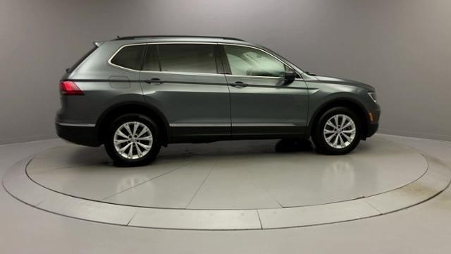 Used Volkswagen Tiguan 2.0T SE 4MOTION 2018 | J&M Automotive Sls&Svc LLC. Naugatuck, Connecticut Used Volkswagen Tiguan 2.0T SE 4MOTION 2018 | J&M Automotive Sls&Svc LLC. Naugatuck, Connecticut