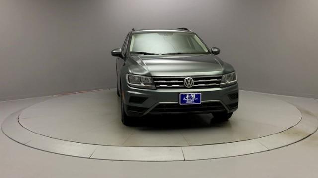 Used Volkswagen Tiguan 2.0T SE 4MOTION 2018 | J&M Automotive Sls&Svc LLC. Naugatuck, Connecticut Used Volkswagen Tiguan 2.0T SE 4MOTION 2018 | J&M Automotive Sls&Svc LLC. Naugatuck, Connecticut