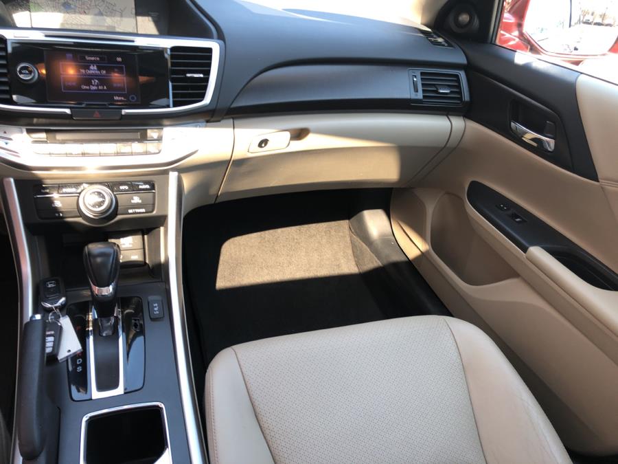 2014 Honda Accord Sedan 4dr V6 Auto EX-L w/Navi, available for sale in Waterbury, Connecticut | National Auto Brokers, Inc.. Waterbury, Connecticut 2014 Honda Accord Sedan 4dr V6 Auto EX-L w/Navi, available for sale in Waterbury, Connecticut | National Auto Brokers, Inc.. Waterbury, Connecticut