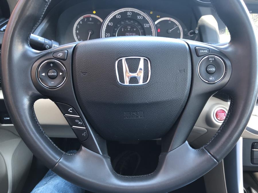 2014 Honda Accord Sedan 4dr V6 Auto EX-L w/Navi, available for sale in Waterbury, Connecticut | National Auto Brokers, Inc.. Waterbury, Connecticut 2014 Honda Accord Sedan 4dr V6 Auto EX-L w/Navi, available for sale in Waterbury, Connecticut | National Auto Brokers, Inc.. Waterbury, Connecticut