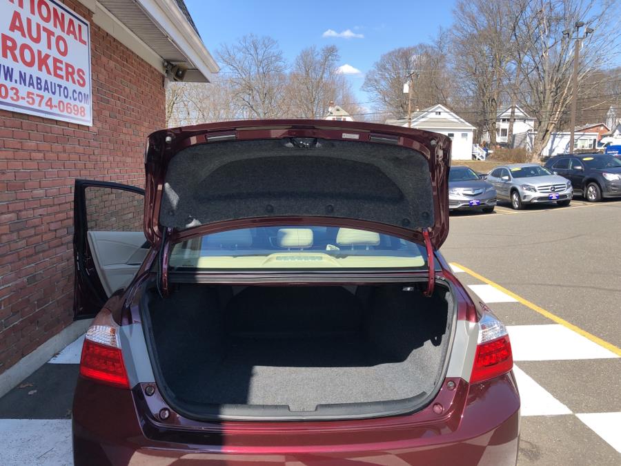 2014 Honda Accord Sedan 4dr V6 Auto EX-L w/Navi, available for sale in Waterbury, Connecticut | National Auto Brokers, Inc.. Waterbury, Connecticut 2014 Honda Accord Sedan 4dr V6 Auto EX-L w/Navi, available for sale in Waterbury, Connecticut | National Auto Brokers, Inc.. Waterbury, Connecticut