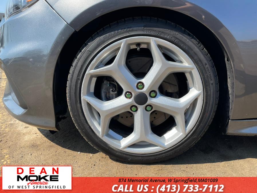 Used Ford Focus 5dr HB ST 2016 | Dean Moke America of West Springfield. W Springfield, Massachusetts Used Ford Focus 5dr HB ST 2016 | Dean Moke America of West Springfield. W Springfield, Massachusetts