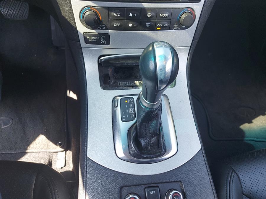 2009 Infiniti G37 Coupe 2dr x AWD, available for sale in West Hartford, Connecticut | Chadrad Motors llc. West Hartford, Connecticut 2009 Infiniti G37 Coupe 2dr x AWD, available for sale in West Hartford, Connecticut | Chadrad Motors llc. West Hartford, Connecticut