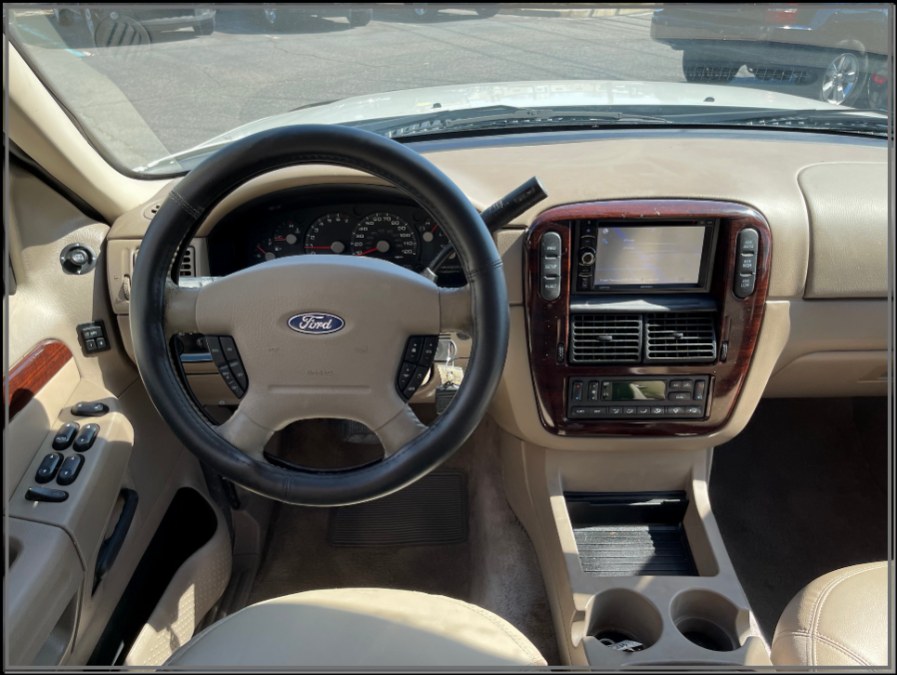 Used Ford Explorer 4dr 114" WB 4.6L Limited 4WD 2004 | My Auto Inc.. Huntington Station, New York Used Ford Explorer 4dr 114" WB 4.6L Limited 4WD 2004 | My Auto Inc.. Huntington Station, New York