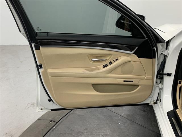 Used BMW 5 Series 528i xDrive 2013 | Eastchester Motor Cars. Bronx, New York Used BMW 5 Series 528i xDrive 2013 | Eastchester Motor Cars. Bronx, New York