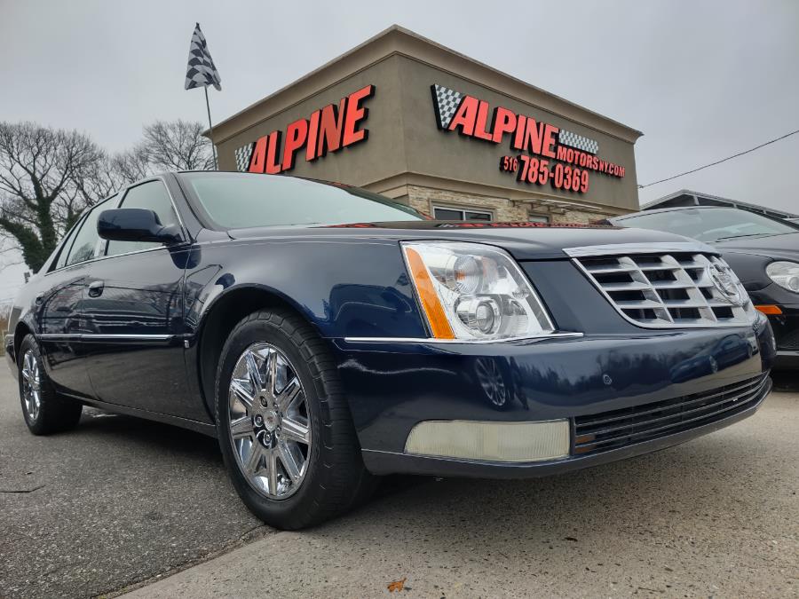 Used Cadillac DTS 4dr Sdn w/1SA 2009 | Alpine Motors Inc. Wantagh, New York Used Cadillac DTS 4dr Sdn w/1SA 2009 | Alpine Motors Inc. Wantagh, New York