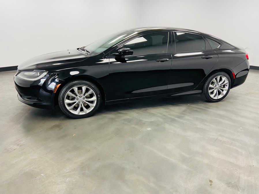 Used Chrysler 200 4dr Sdn S FWD 2015 | East Coast Auto Group. Linden, New Jersey Used Chrysler 200 4dr Sdn S FWD 2015 | East Coast Auto Group. Linden, New Jersey