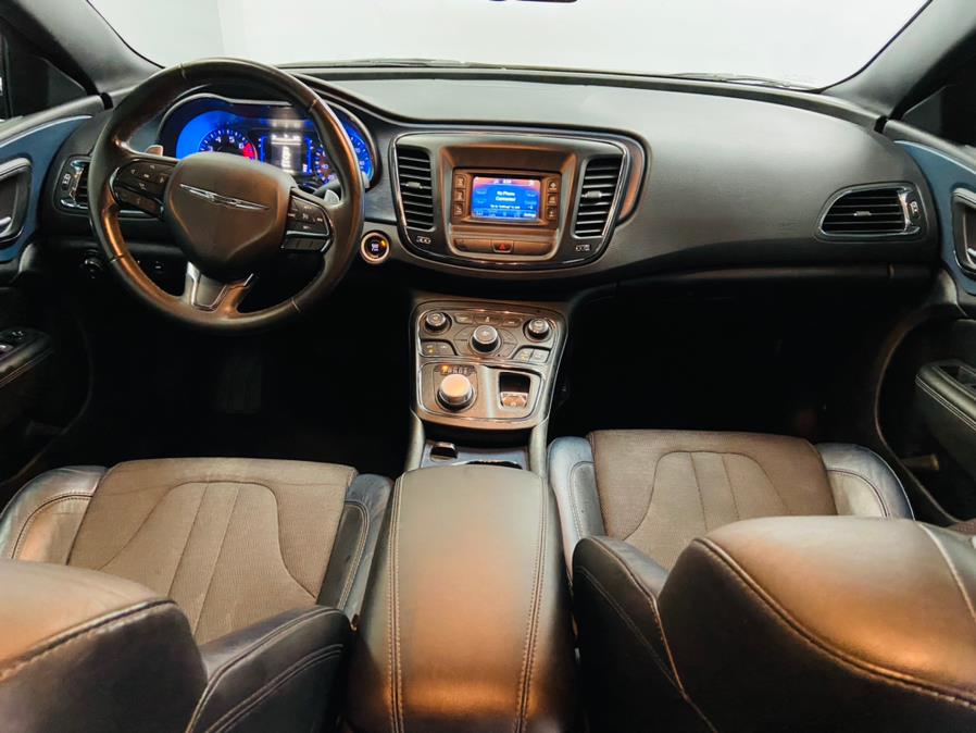 Used Chrysler 200 4dr Sdn S FWD 2015 | East Coast Auto Group. Linden, New Jersey Used Chrysler 200 4dr Sdn S FWD 2015 | East Coast Auto Group. Linden, New Jersey