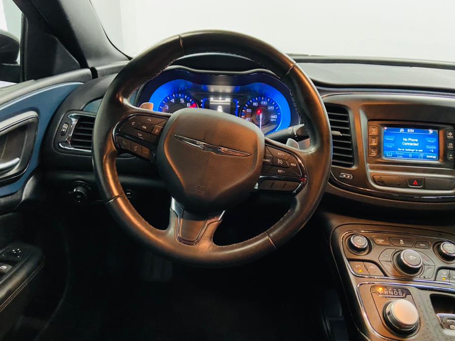 Used Chrysler 200 4dr Sdn S FWD 2015 | East Coast Auto Group. Linden, New Jersey Used Chrysler 200 4dr Sdn S FWD 2015 | East Coast Auto Group. Linden, New Jersey
