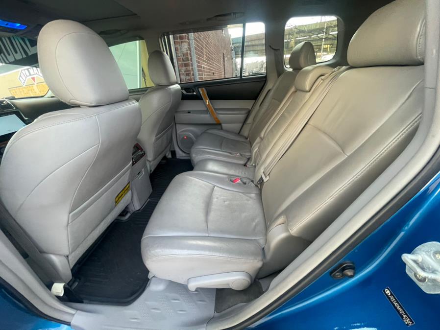 Used Toyota Highlander 4WD 4dr V6 Limited 2009 | Brooklyn Auto Mall LLC. Brooklyn, New York Used Toyota Highlander 4WD 4dr V6 Limited 2009 | Brooklyn Auto Mall LLC. Brooklyn, New York