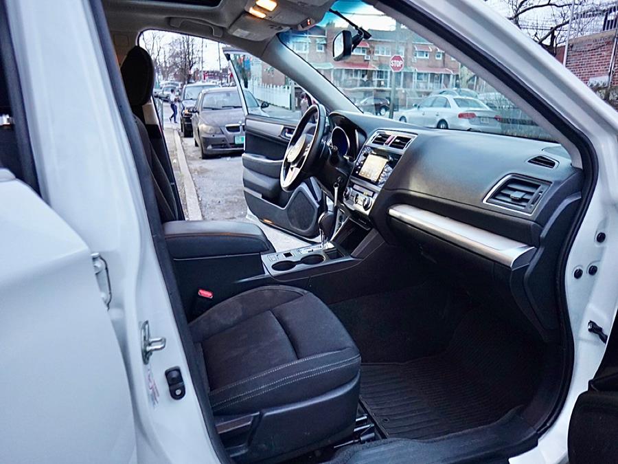 Used Subaru Legacy 4dr Sdn 2.5i Premium PZEV 2015 | Advanced Auto Mall. Bronx, New York Used Subaru Legacy 4dr Sdn 2.5i Premium PZEV 2015 | Advanced Auto Mall. Bronx, New York