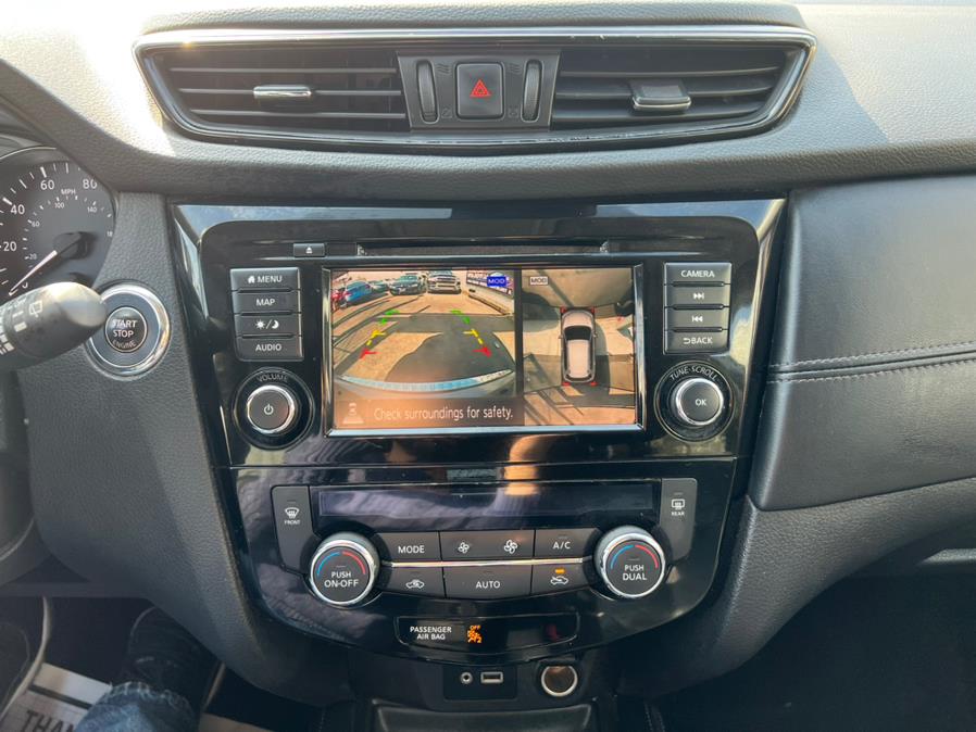 2018 Nissan Rogue AWD SL, available for sale in Jamaica, New York | Sunrise Autoland. Jamaica, New York 2018 Nissan Rogue AWD SL, available for sale in Jamaica, New York | Sunrise Autoland. Jamaica, New York