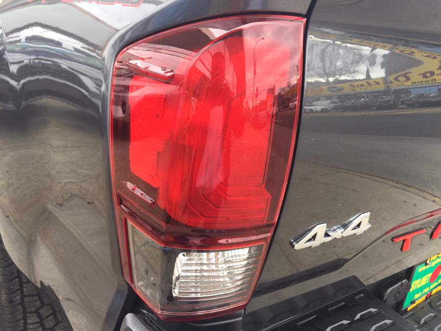 2021 Toyota Tacoma 4WD SR5 Double Cab 5'' Bed, available for sale in Jamaica, New York | Sylhet Motors Inc.. Jamaica, New York 2021 Toyota Tacoma 4WD SR5 Double Cab 5'' Bed, available for sale in Jamaica, New York | Sylhet Motors Inc.. Jamaica, New York