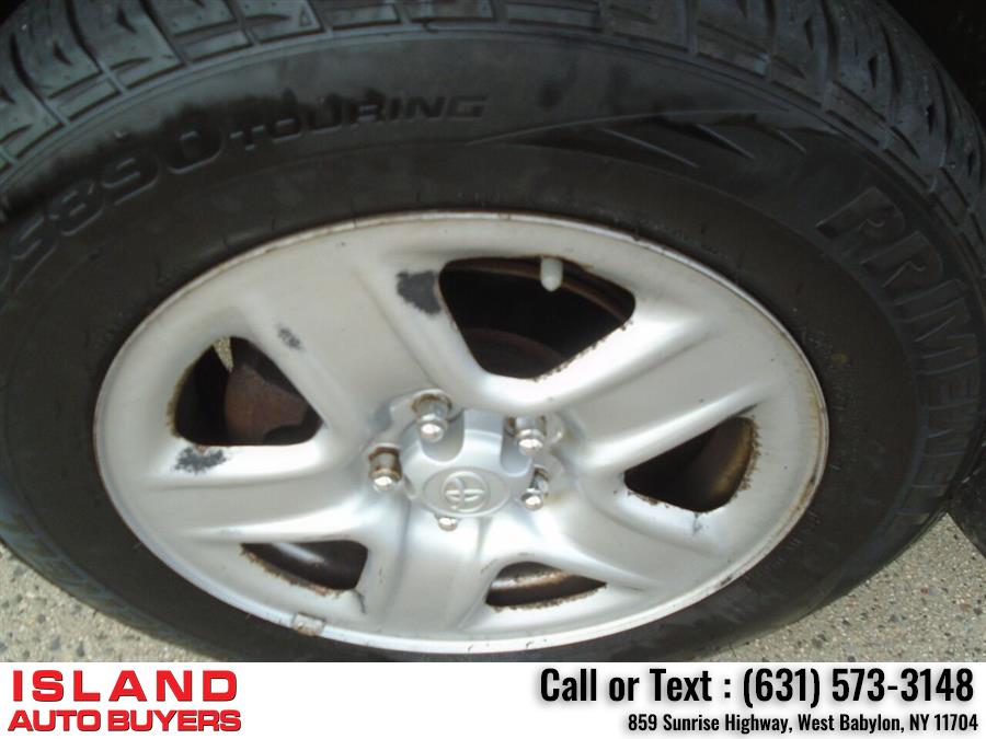 Used Toyota Rav4 Base 4x4 4dr SUV V6 2008 | Island Auto Buyers. West Babylon, New York Used Toyota Rav4 Base 4x4 4dr SUV V6 2008 | Island Auto Buyers. West Babylon, New York