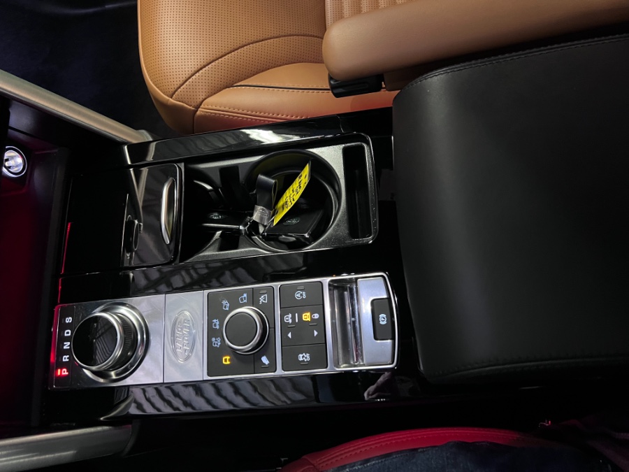 2019 Land Rover Discovery HSE Luxury V6 Supercharged, available for sale in West Babylon , New York | MP Motors Inc. West Babylon , New York 2019 Land Rover Discovery HSE Luxury V6 Supercharged, available for sale in West Babylon , New York | MP Motors Inc. West Babylon , New York