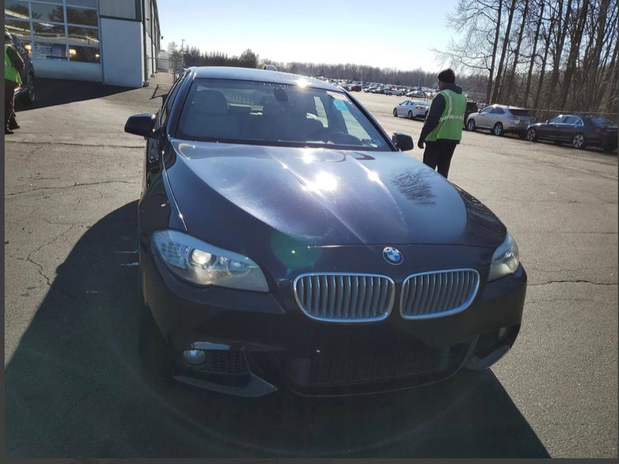 Used BMW 5 Series 4dr Sdn 550i xDrive AWD 2011 | Brooklyn Auto Mall LLC. Brooklyn, New York Used BMW 5 Series 4dr Sdn 550i xDrive AWD 2011 | Brooklyn Auto Mall LLC. Brooklyn, New York