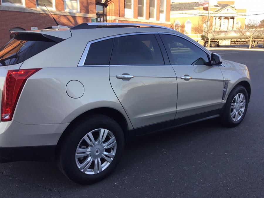 Used Cadillac SRX AWD 4dr Luxury Collection 2011 | Liberty Motors. Manchester, Connecticut Used Cadillac SRX AWD 4dr Luxury Collection 2011 | Liberty Motors. Manchester, Connecticut