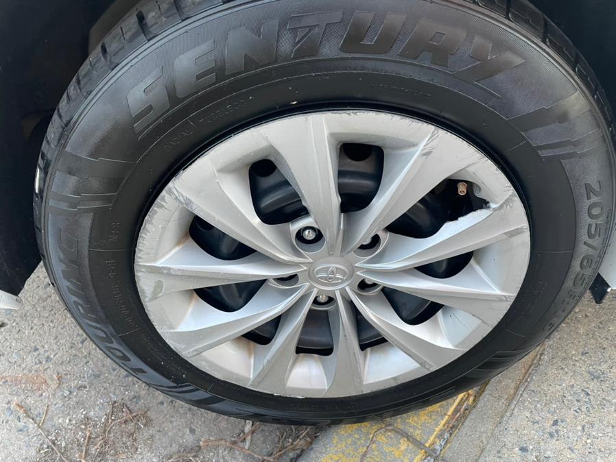2016 Toyota Camry 4dr Sdn I4 Auto LE (Natl), available for sale in Jamaica, New York | Sylhet Motors Inc.. Jamaica, New York 2016 Toyota Camry 4dr Sdn I4 Auto LE (Natl), available for sale in Jamaica, New York | Sylhet Motors Inc.. Jamaica, New York
