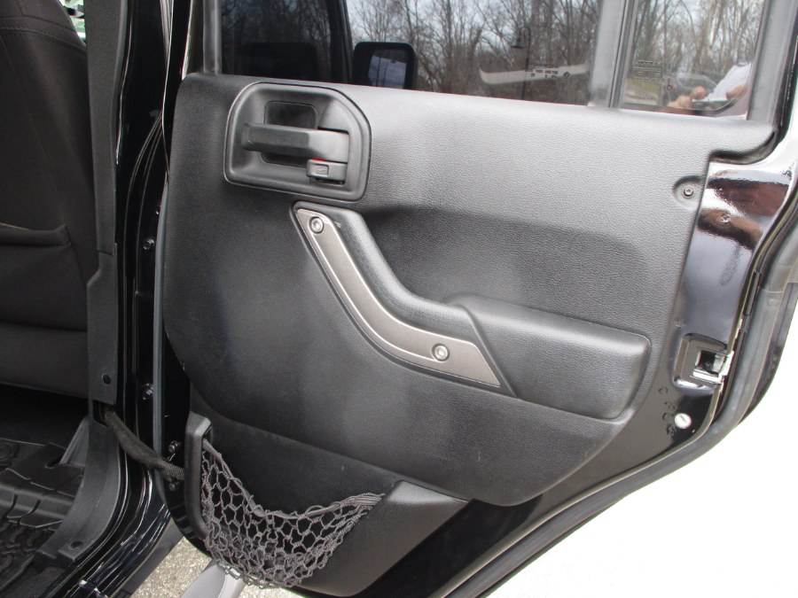 2014 Jeep Wrangler Unlimited 4WD 4dr Sport, available for sale in Massapequa, New York | South Shore Auto Brokers & Sales. Massapequa, New York 2014 Jeep Wrangler Unlimited 4WD 4dr Sport, available for sale in Massapequa, New York | South Shore Auto Brokers & Sales. Massapequa, New York