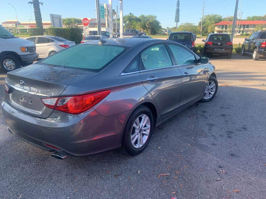 Used Hyundai Sonata 4dr Sdn 2.4L Auto SE *Ltd Avail* 2011 | Central florida Auto Trader. Kissimmee, Florida Used Hyundai Sonata 4dr Sdn 2.4L Auto SE *Ltd Avail* 2011 | Central florida Auto Trader. Kissimmee, Florida